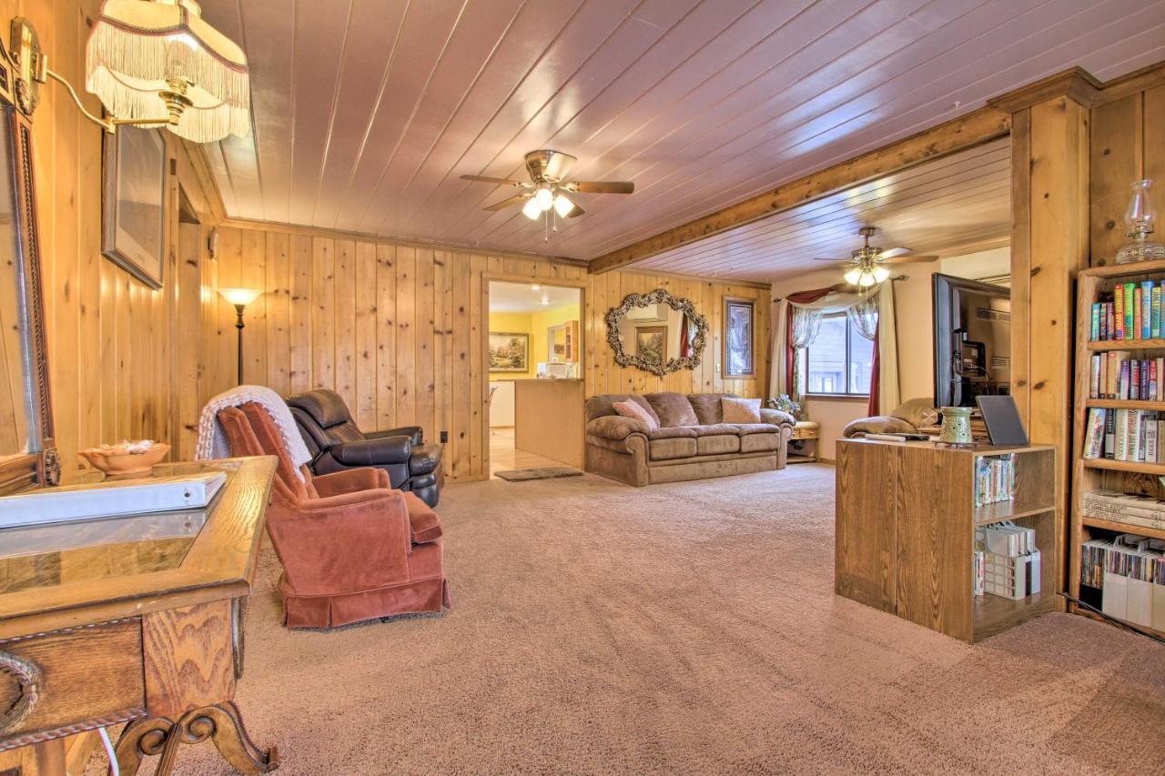 Cozy Home With Hot Tub Half Mi To Salmon River! מראה חיצוני תמונה